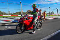 donington-no-limits-trackday;donington-park-photographs;donington-trackday-photographs;no-limits-trackdays;peter-wileman-photography;trackday-digital-images;trackday-photos